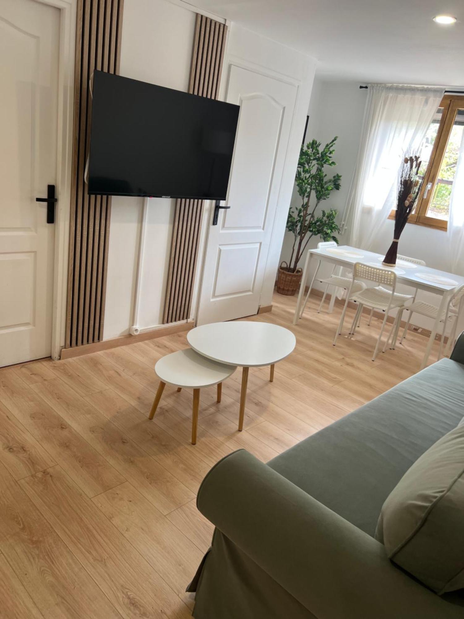 Appartement Pres De Paris, Disney & Cdg Tremblay-en-France Extérieur photo